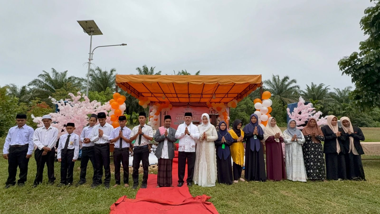 Milad ke-5 Ponpes Daarul Affani Dirangkai dengan Santunan Anak Yatim & Dhu’afa