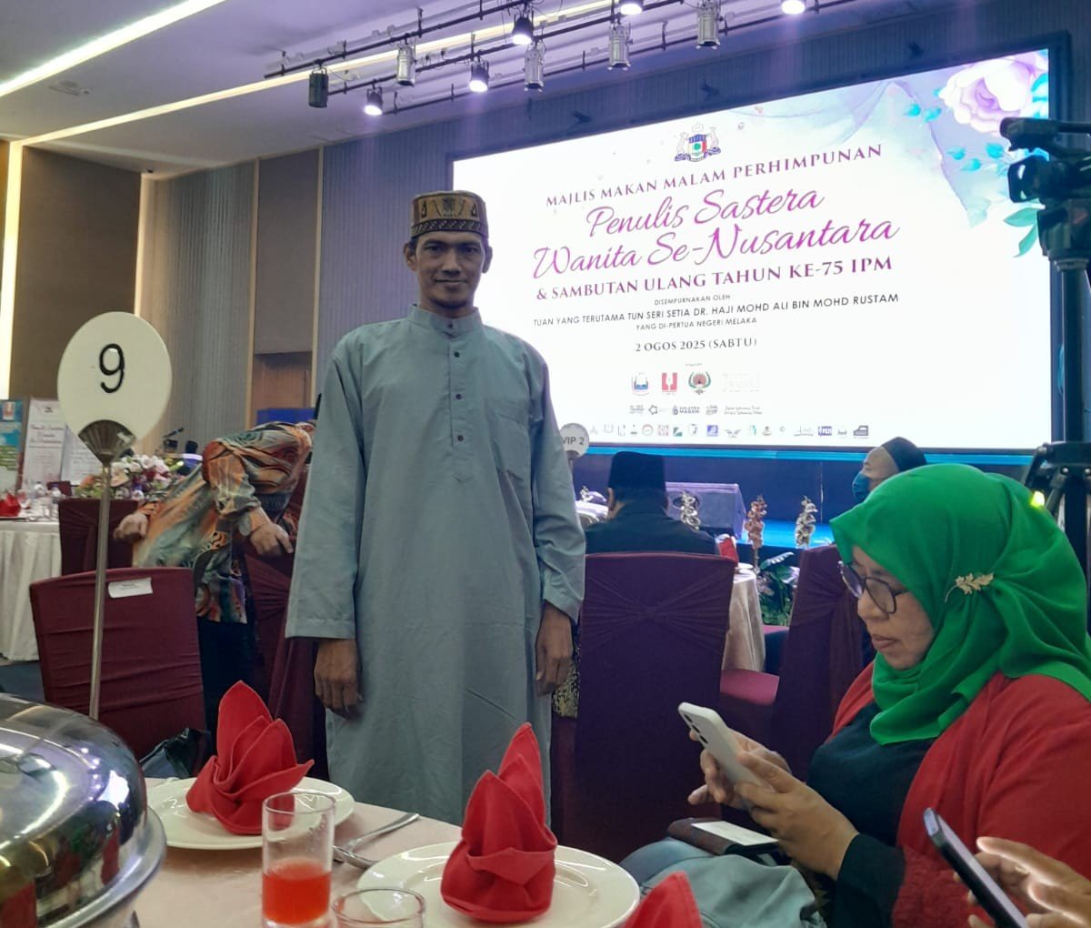 Syair: Aceh dan Melayu