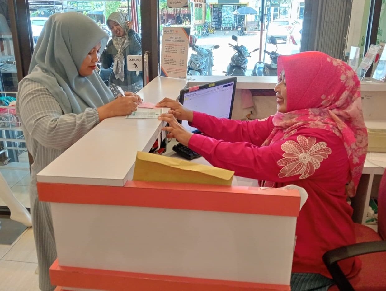 Irma_Damayanti_ Agen_Pegadaian_Fazil_portalsatu