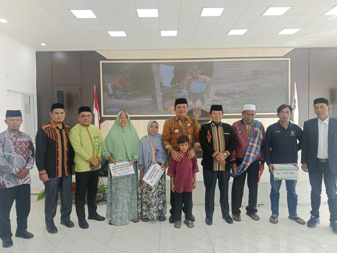 Bupati Gayo Lues Bersama Baitul Mal Salurkan Zakat dan Infak Kepada 2.070 Mustahik, Segini Jumlah Per Orang