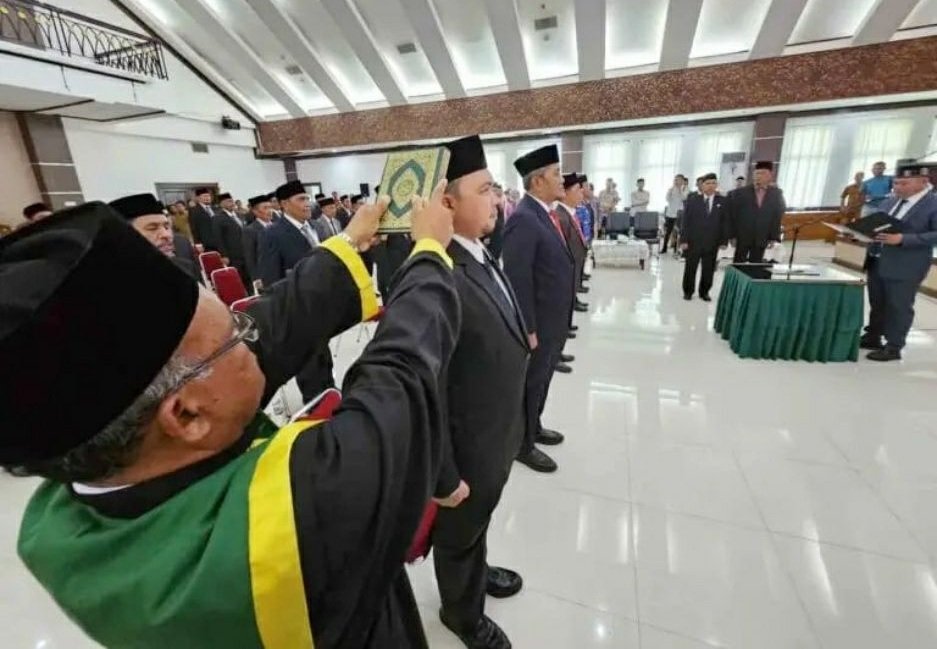 Ayahwa lantik 34 pejabat