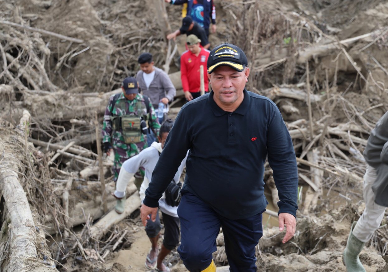 Ayahwa kunjungi korban banjir Sarah Raja