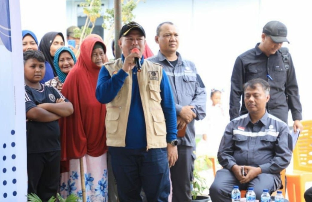 Ayahwa serah huntara Langkahan