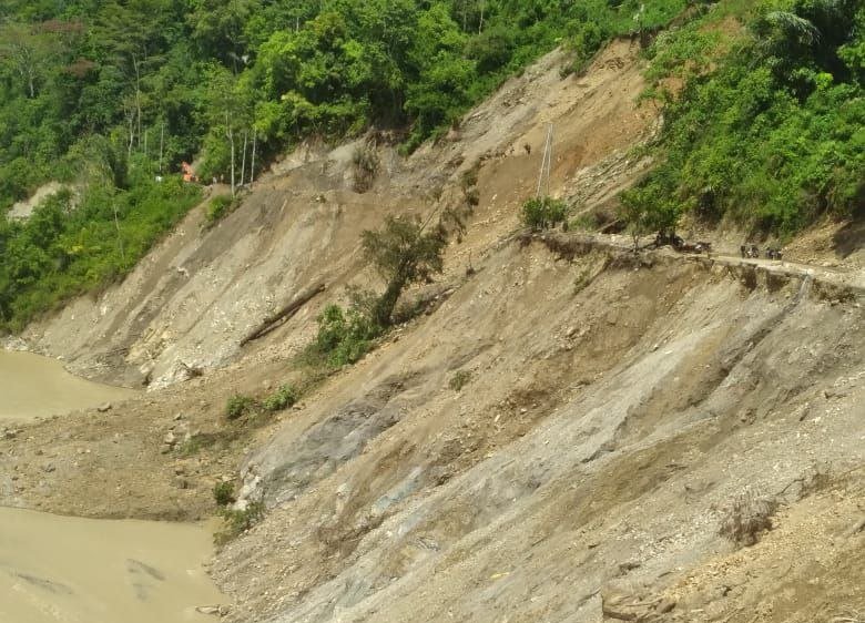 Warga Gayo Lues Tuding PT HK Lambat Tangani Jalan Longsor, Presiden Diminta Beri Teguran