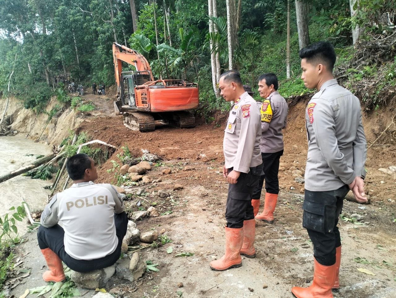 Polres Gayo Lues buka akses jalan