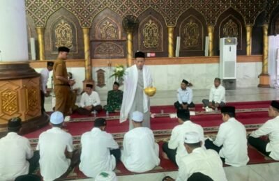 513 Calon Jemaah Haji Aceh Utara Dipeusijuek di Masjid Baiturrahim Lhoksukon