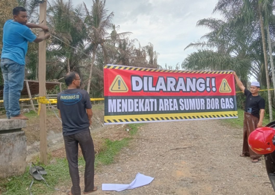 Larangan masuk area sumur bor gas di Blang Rubek