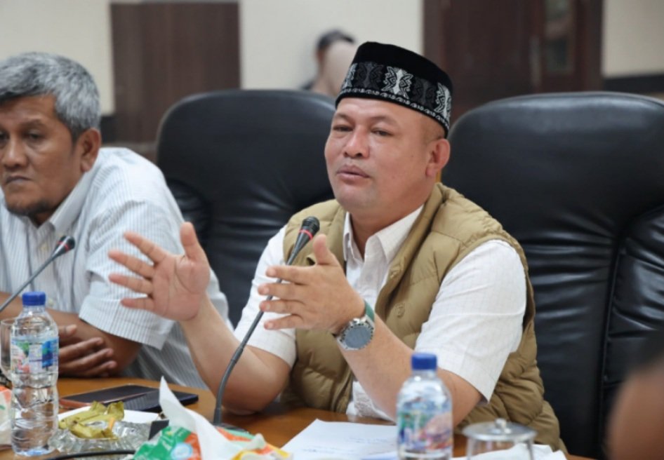 Bupati Ayahwa dan Sekda Dayan Albar
