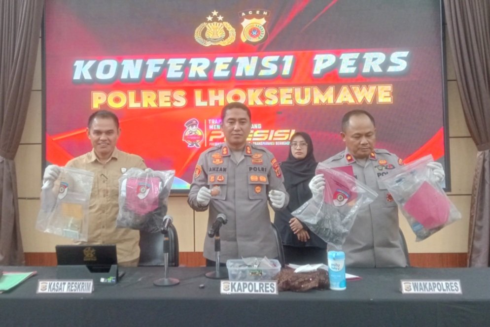 Kapolres Lhokseumawe konpres kasus pembakaran toko