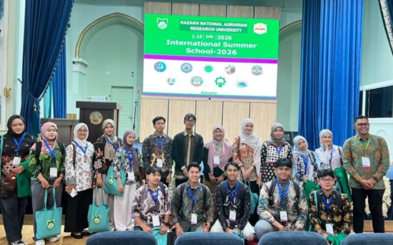 Mahasiswa Unimal peserta program Summer School Kazakhstan
