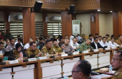 Bupati Pidie Dorong Percepatan Pemulihan Pascabencana dalam Rakor Bersama Mendagri