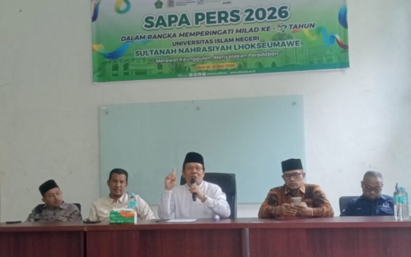 Rektor UIN Suna Lhokseumawe Prof Daniah saat Sapa Pers