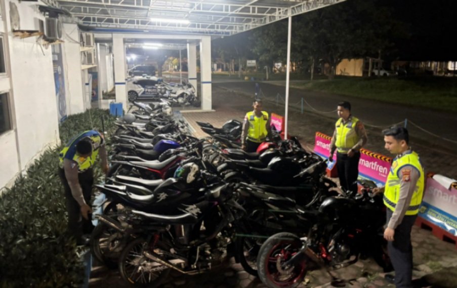 Satlantas Aceh Utara amankan belasan motor knalpot brong