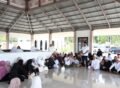Direktur Utama Bank Aceh Syariah dan Jamaah Haji Kloter 2 Aceh Ziarahi Makam Habib Bugak, Meneladani Semangat Wakaf yang Mengalir Sepanjang Zaman