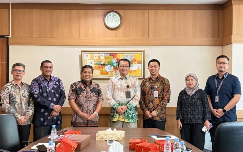 Penyerahan LHP BPK atas Laporan Keuangan BPKS TA 2025