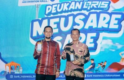 Kepala BI dan Sekda Lhokseumawe saat Pekan QRIS