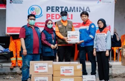 Asap Karhutla Kepung Kerumutan, Pertamina Patra Niaga Salurkan Masker N95 dan Oksigen