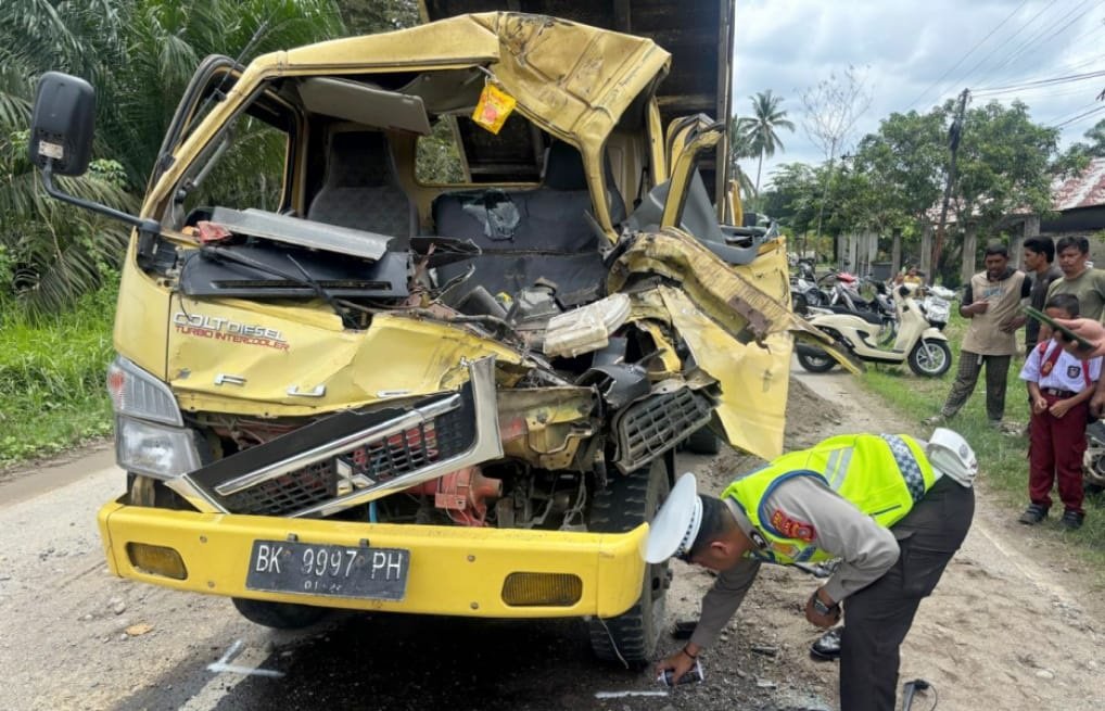 Truk kecelakaan Aceh Utara