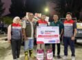 Pertamina Patra Niaga Sumbagut Salurkan Bantuan untuk Warga Terdampak Banjir Bandang di Solok