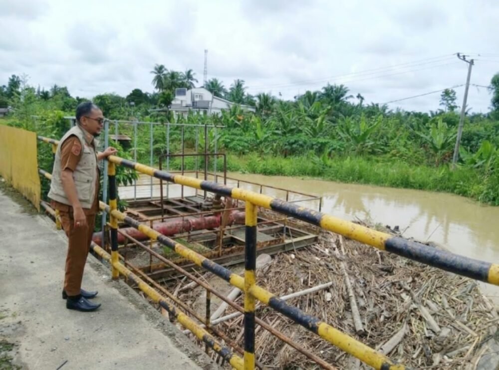 BPBD Aceh Utara pantau air sungai Parang Sikureueng