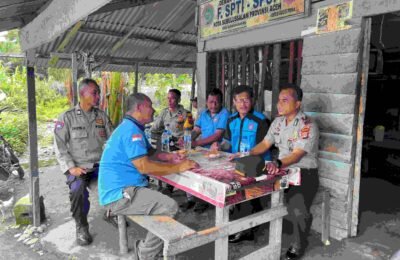 Jalin Sinergitas, Kapolsek Simpang Kiri Silaturahmi dengan Pengurus SPTI Subulussalam