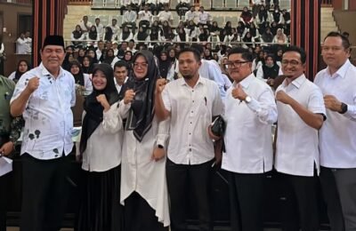 Ratusan PPPK PW Gayo Lues Temui Anggota Dewan dan Plt Sekda, Minta Pemda Usulkan Gaji Dari APBN